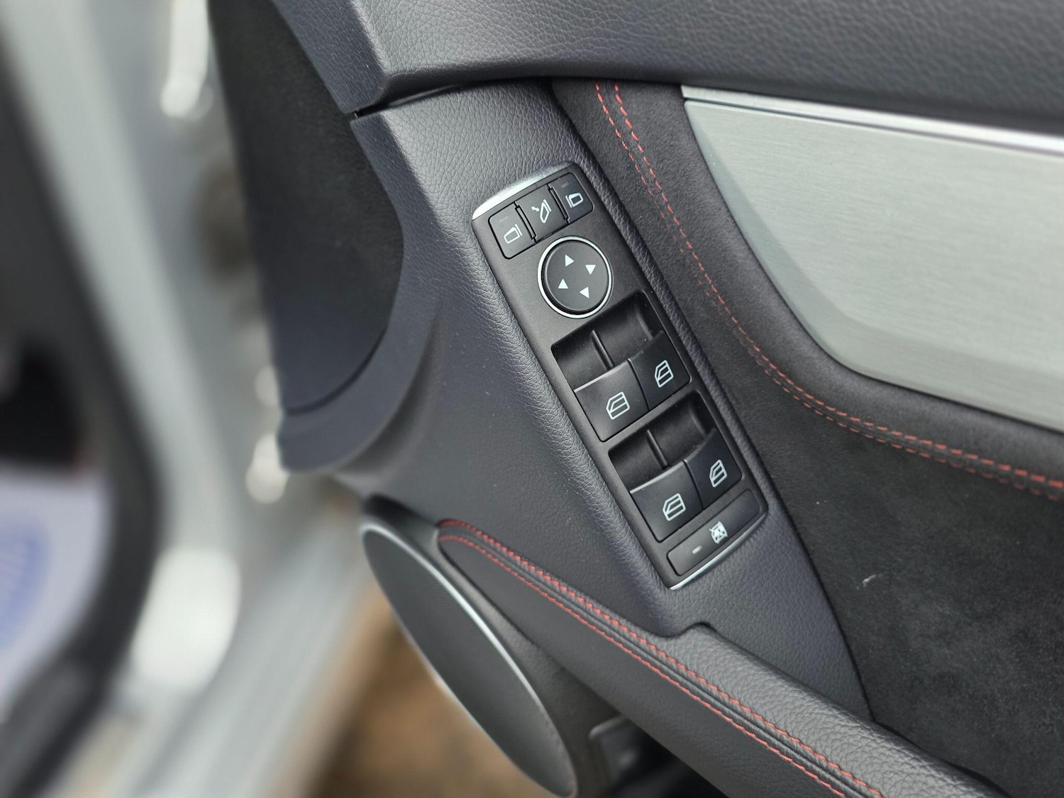 Used Mercedes-Benz C Class 2013 for sale - 76992142: Photo 46