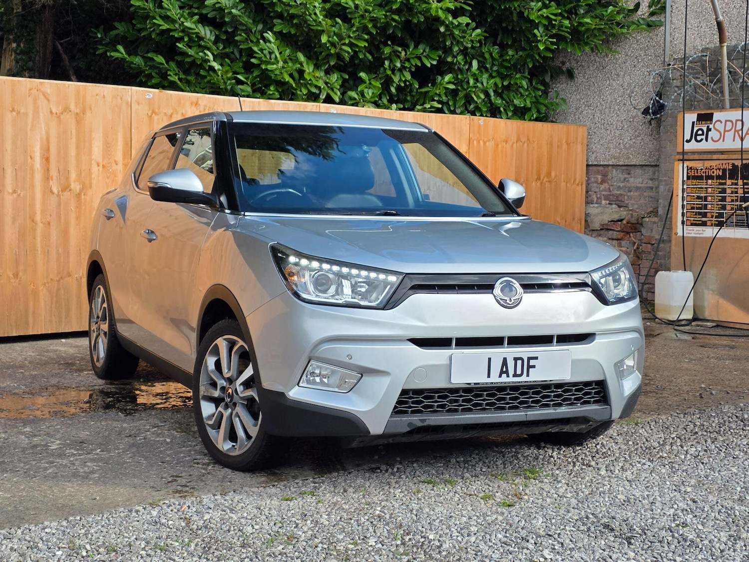 Used Ssangyong Tivoli 2016 for sale - 76644985: Photo 3