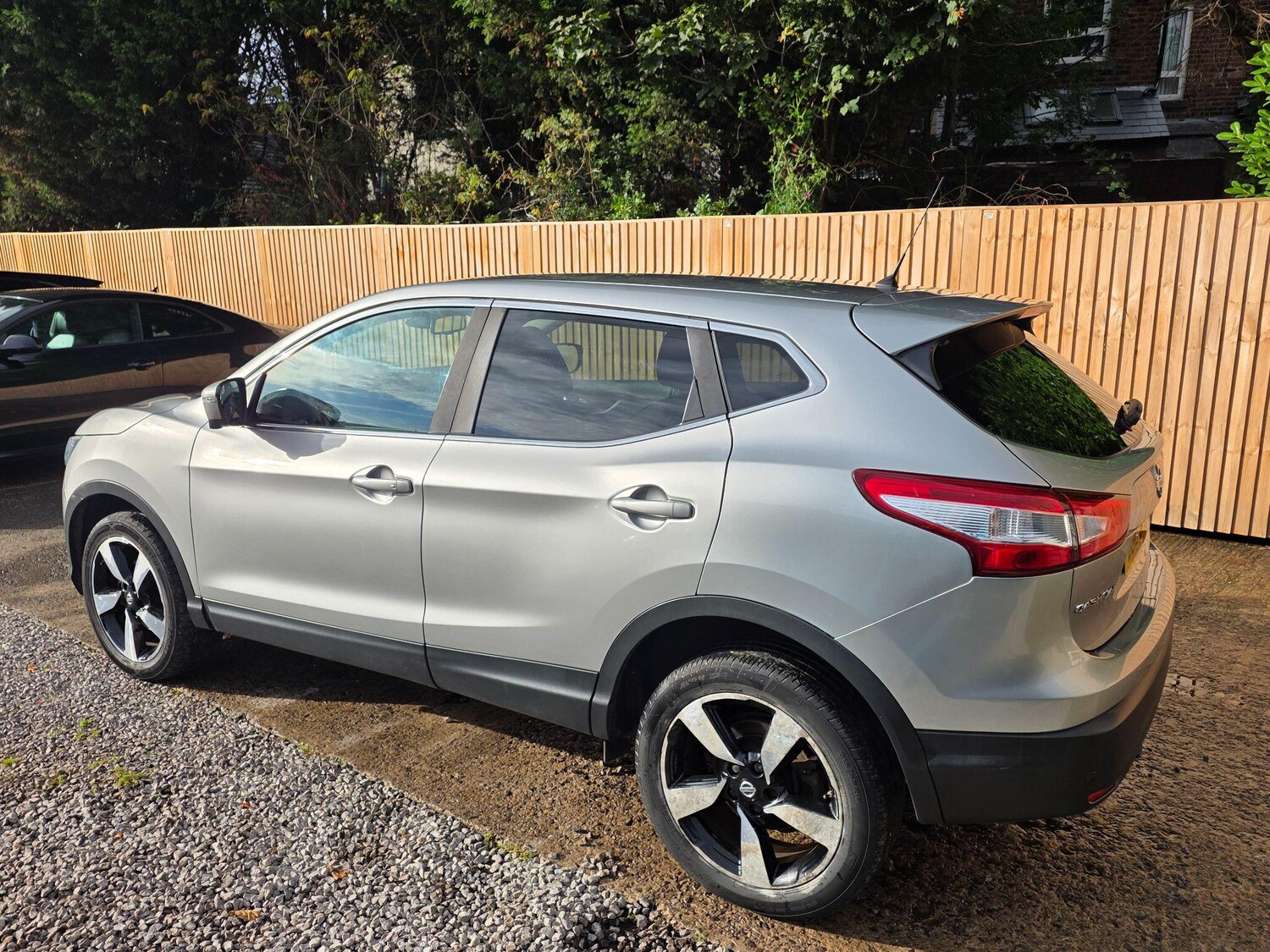 Used Nissan Qashqai 2016 for sale - 76645540: Photo 18