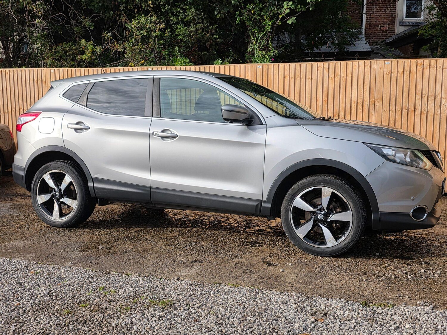 Used Nissan Qashqai 2016 for sale - 76645540: Photo 22