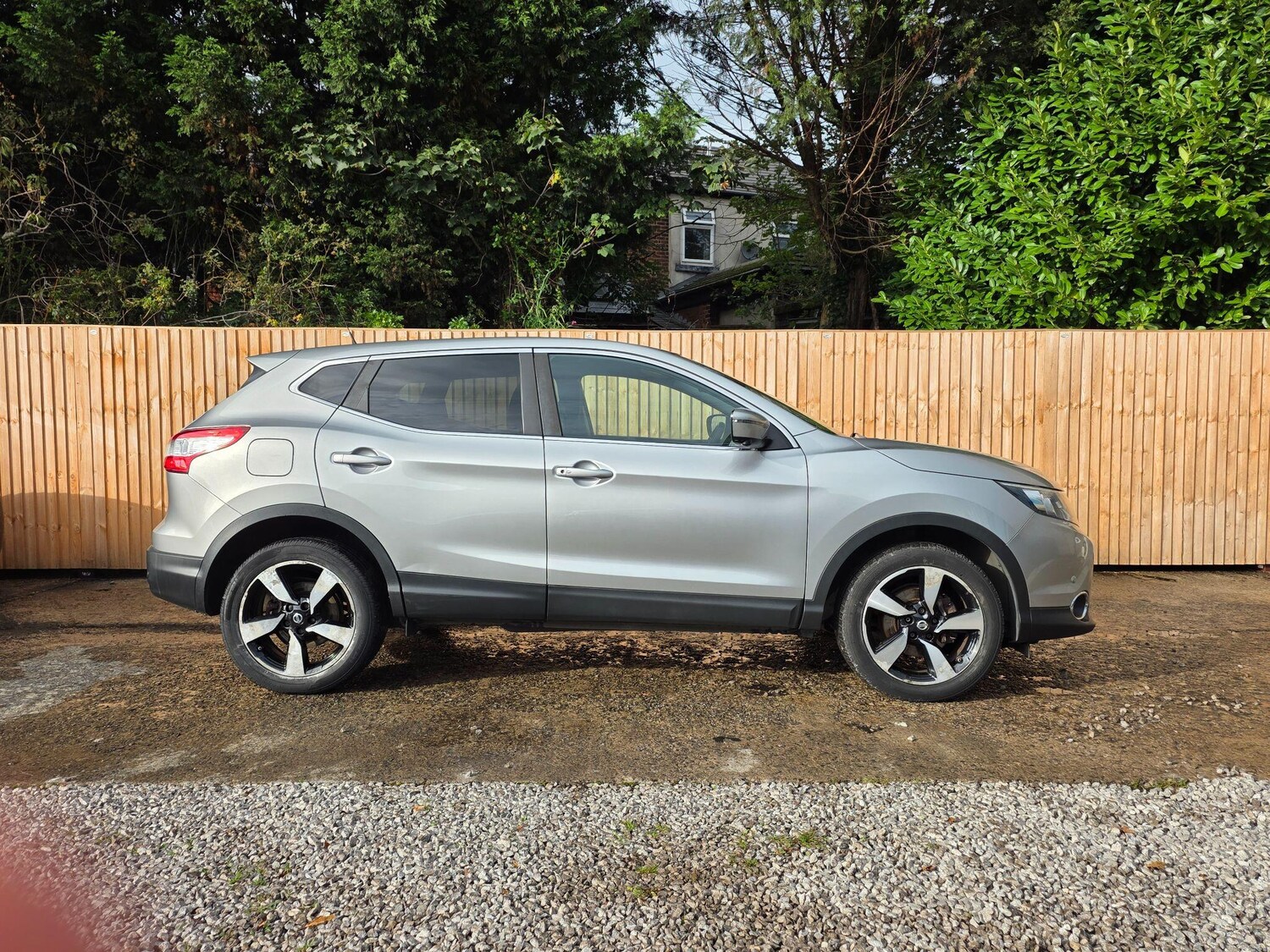 Used Nissan Qashqai 2016 for sale - 76645540: Photo 23