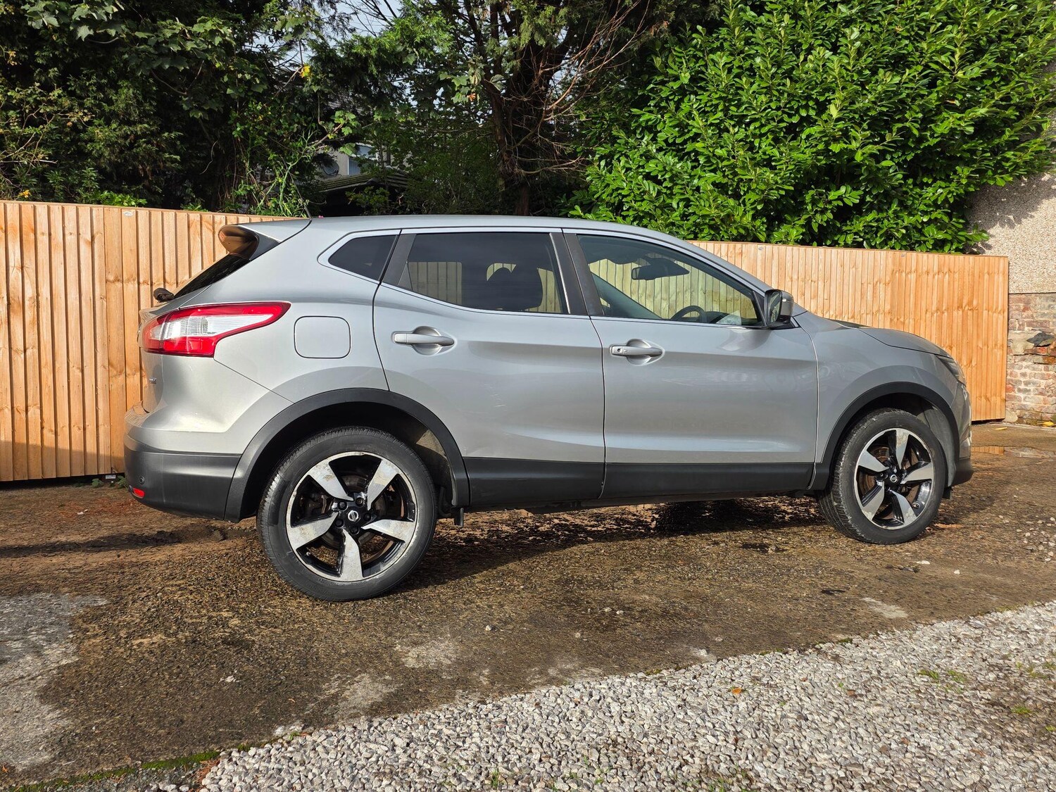 Used Nissan Qashqai 2016 for sale - 76645540: Photo 27