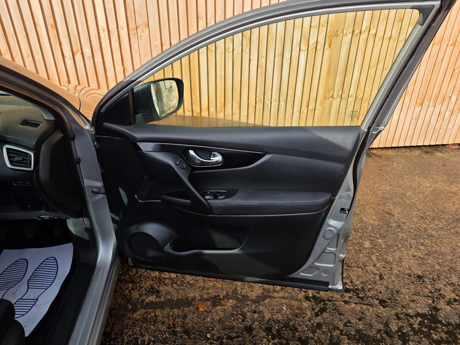 Used Nissan Qashqai 2016 for sale - 76645540: Photo 37