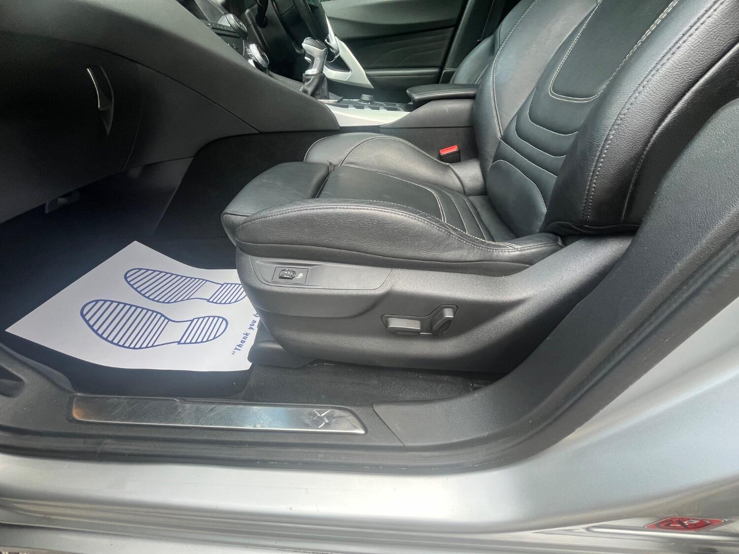 Used Citroen DS5 2012 for sale - 76646339: Photo 18