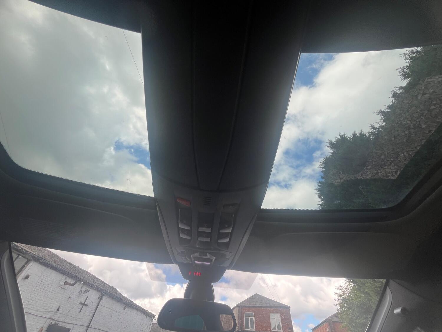 Used Citroen DS5 2012 for sale - 76646339: Photo 19