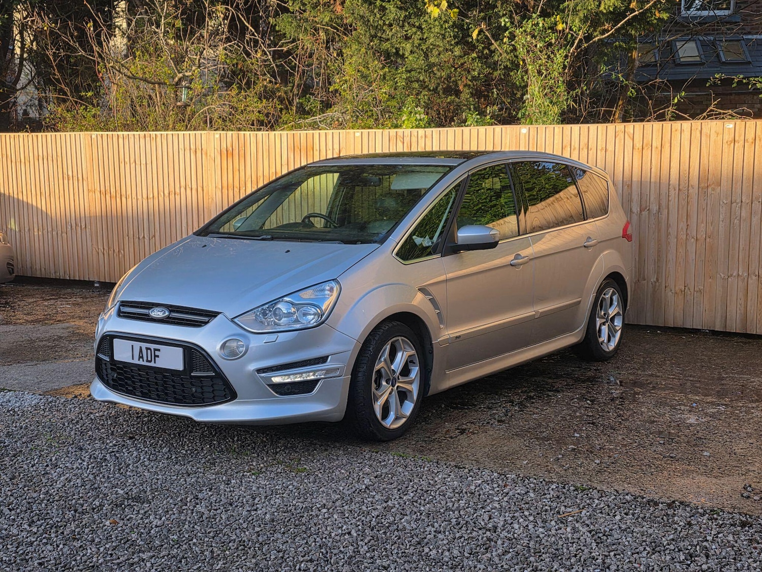 Used Ford S-Max 2010 for sale - 76786452: Photo 13