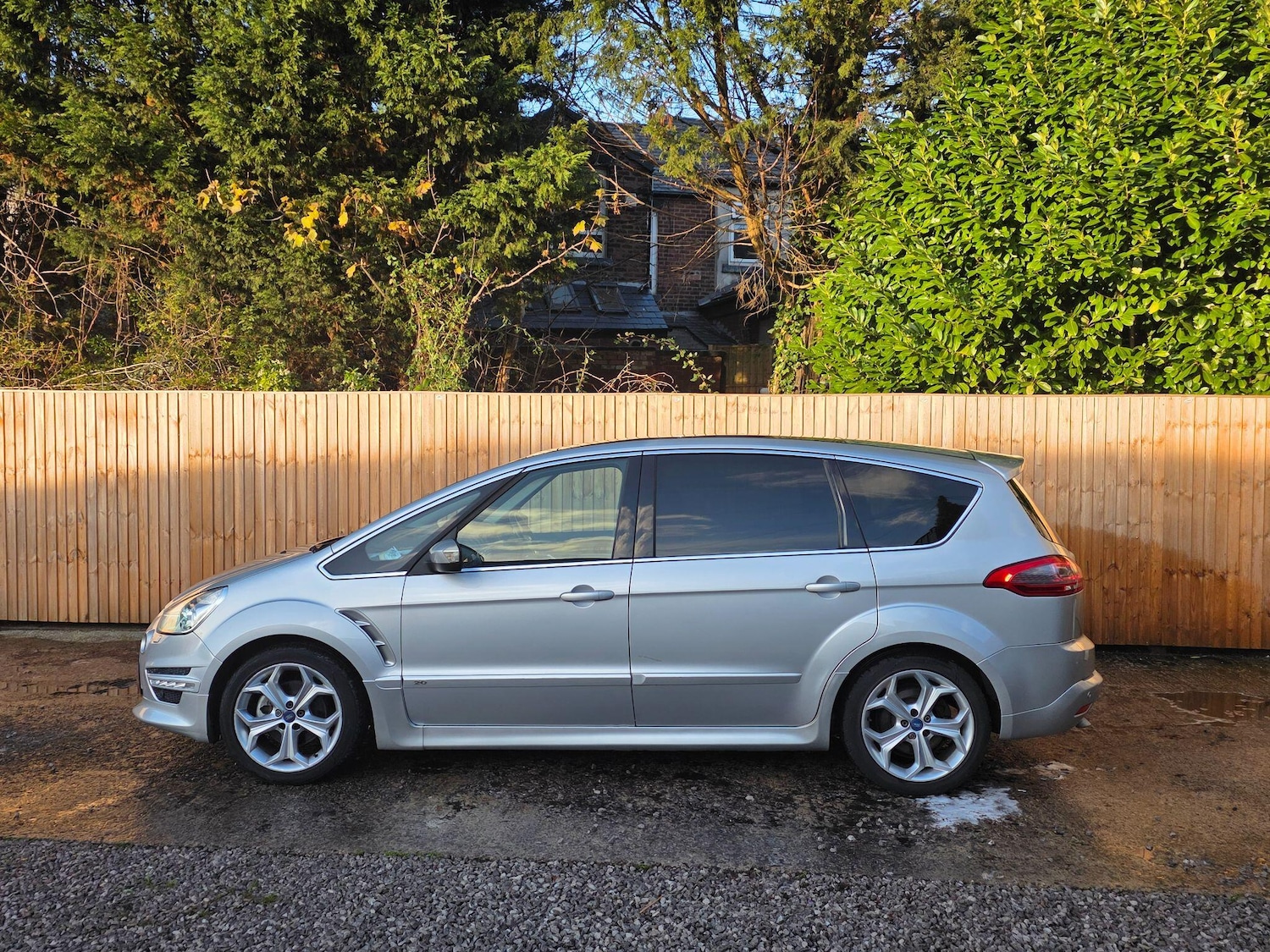 Used Ford S-Max 2010 for sale - 76786452: Photo 15