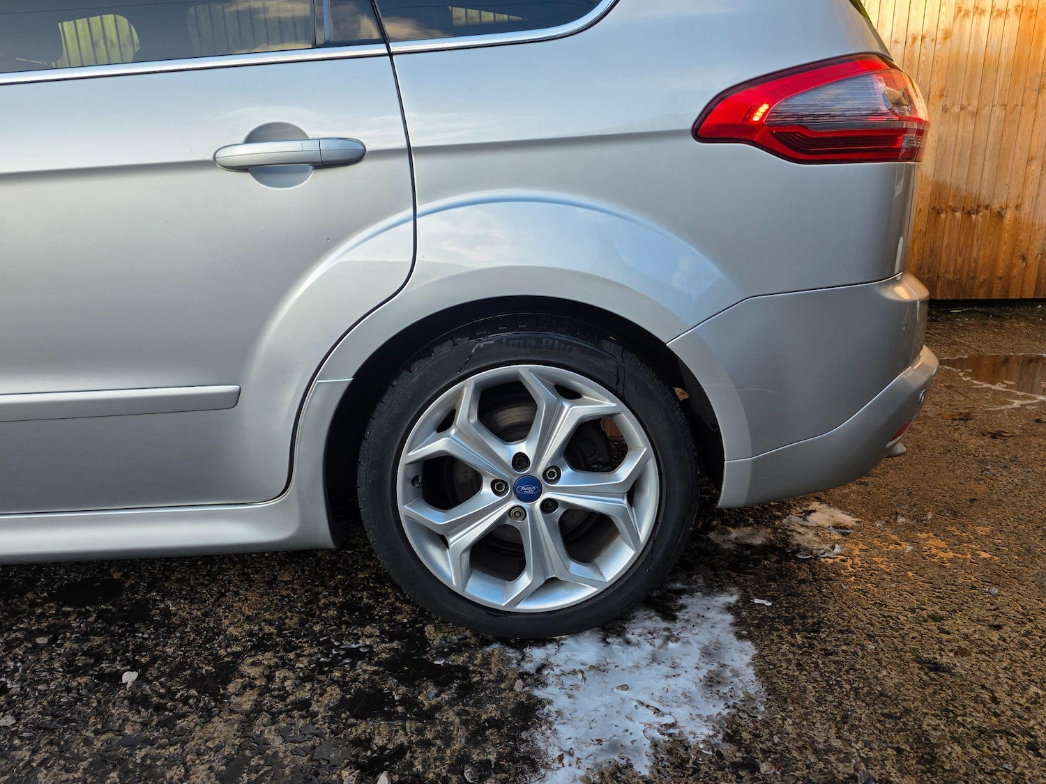 Used Ford S-Max 2010 for sale - 76786452: Photo 20