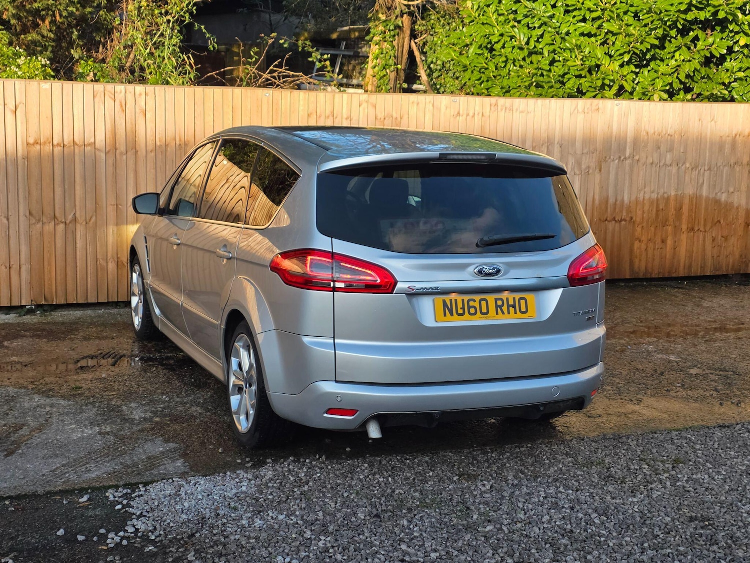 Used Ford S-Max 2010 for sale - 76786452: Photo 28