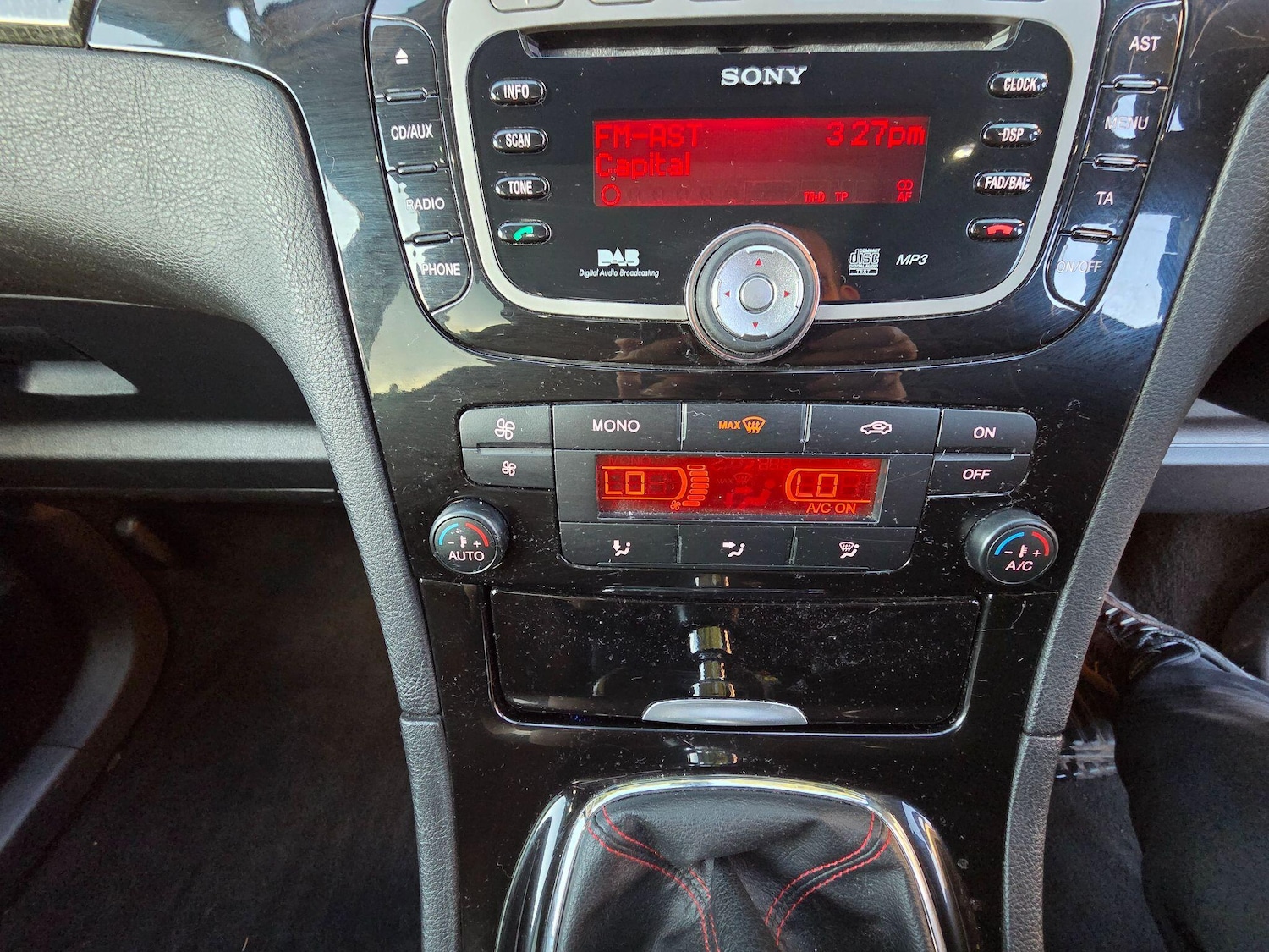 Used Ford S-Max 2010 for sale - 76786452: Photo 44