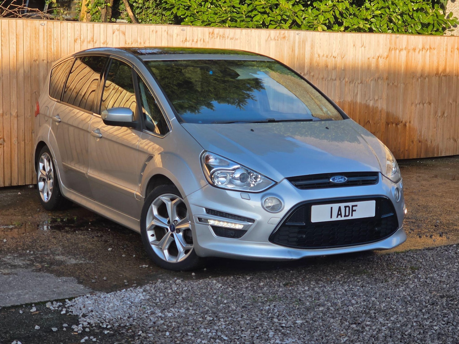Used Ford S-Max 2010 for sale - 76786452: Photo 7