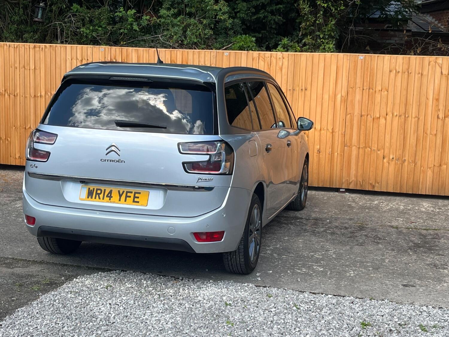 Used Citroen C4 Grand Picasso 2014 for sale - 76646344: Photo 10