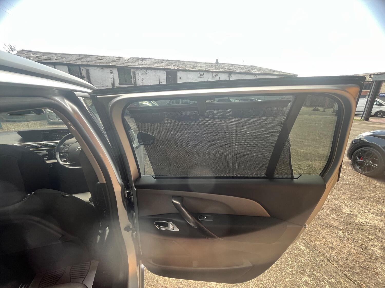 Used Citroen C4 Grand Picasso 2014 for sale - 76646344: Photo 19