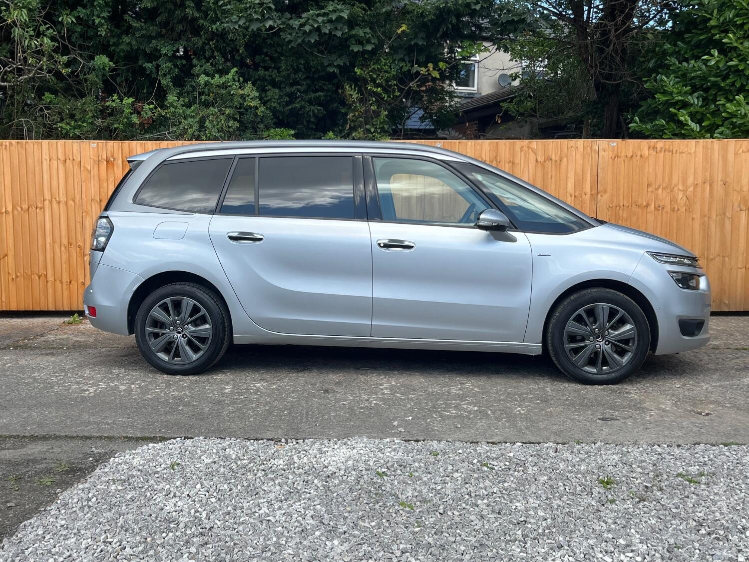 Used Citroen C4 Grand Picasso 2014 for sale - 76646344: Photo 5