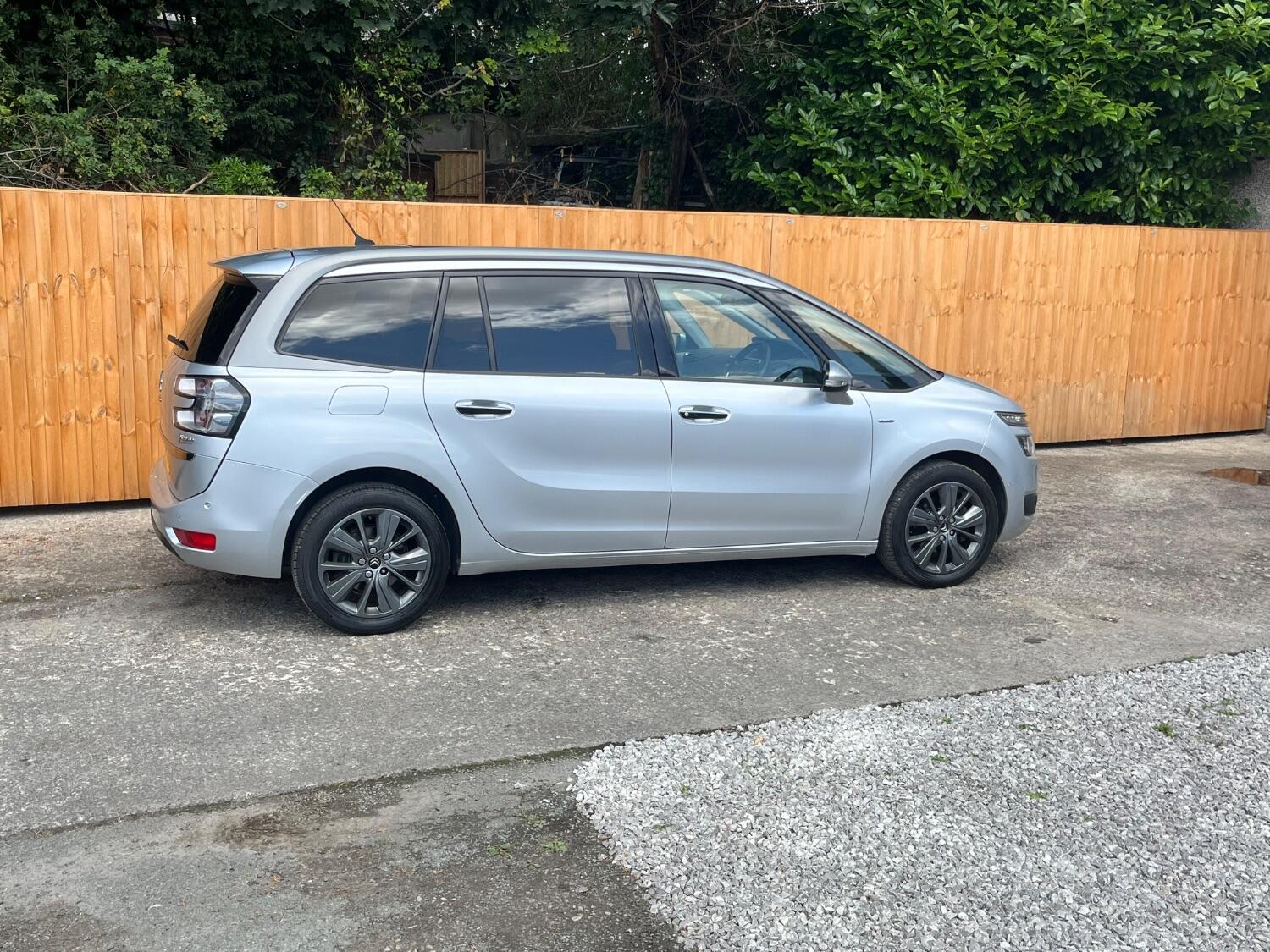 Used Citroen C4 Grand Picasso 2014 for sale - 76646344: Photo 6