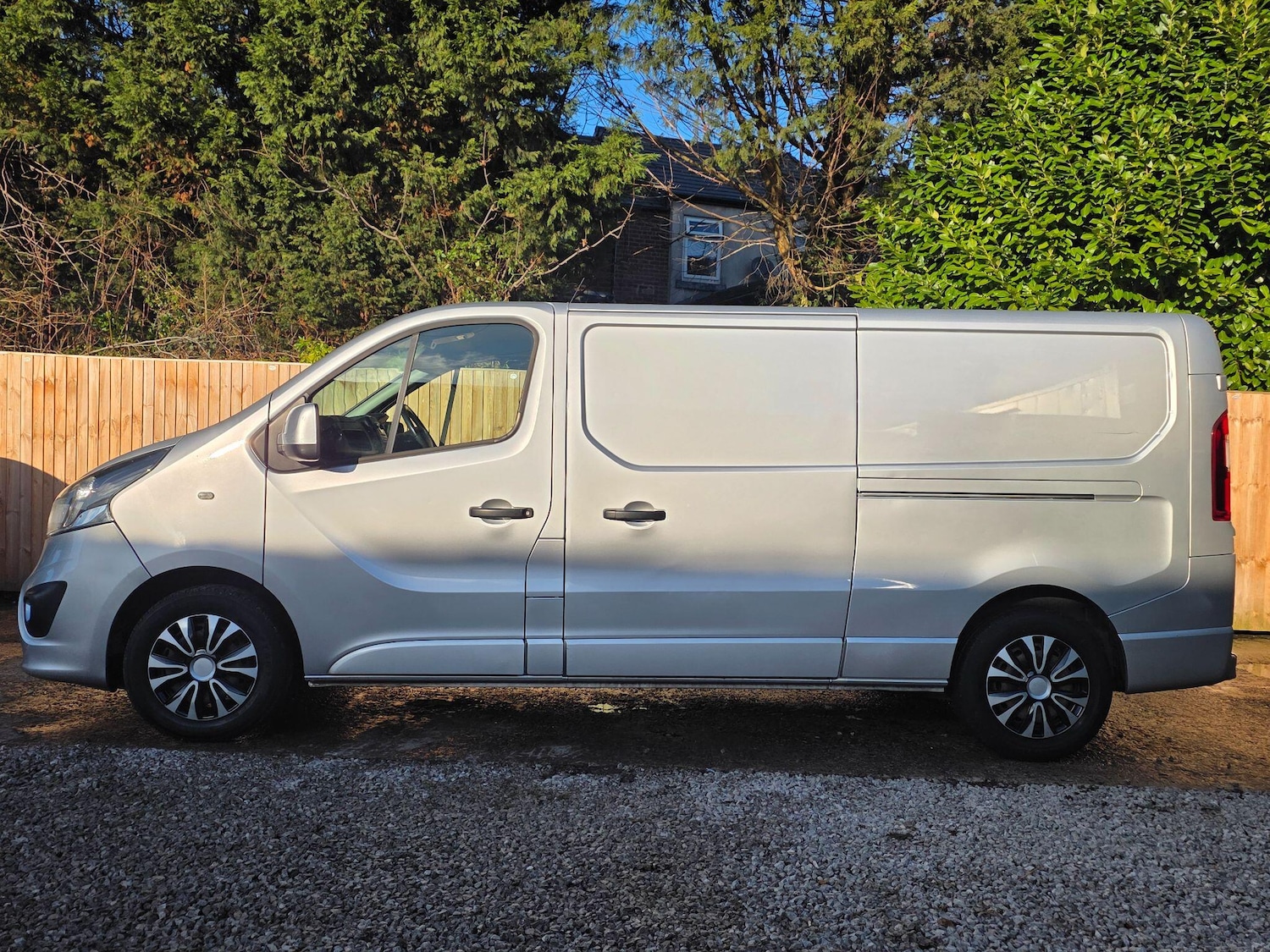 Used Vauxhall Vivaro for sale - 77242293: Photo 14
