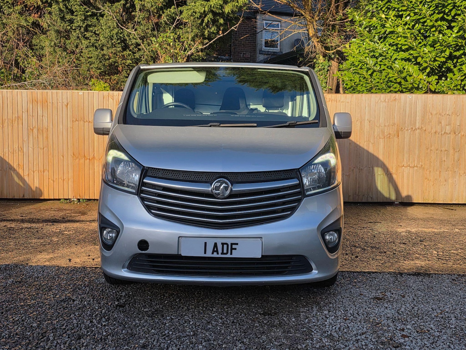 Used Vauxhall Vivaro for sale - 77242293: Photo 2