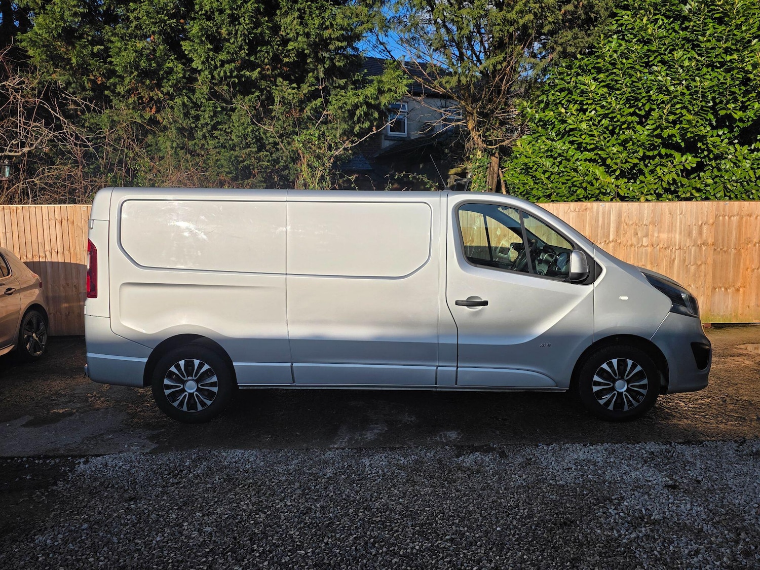 Used Vauxhall Vivaro for sale - 77242293: Photo 23