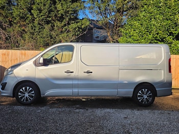 Used Vauxhall Vivaro 2017 for sale - 77242293: Photo