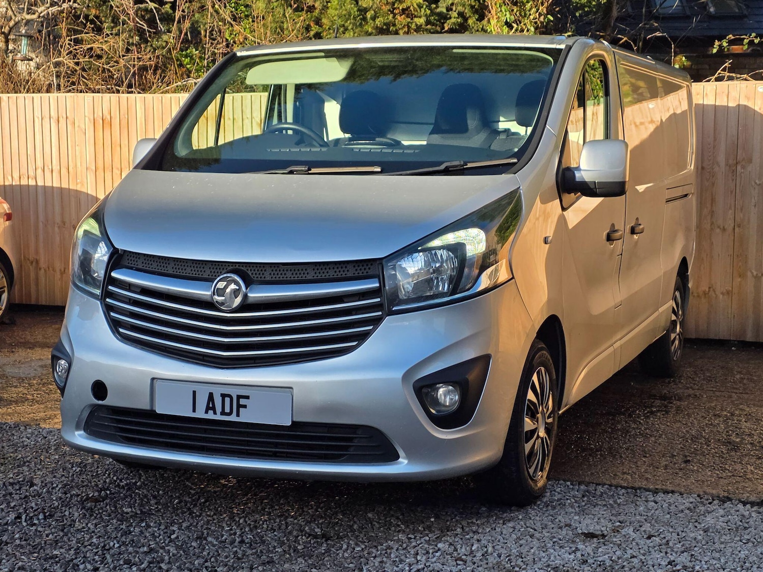 Used Vauxhall Vivaro for sale - 77242293: Photo 9