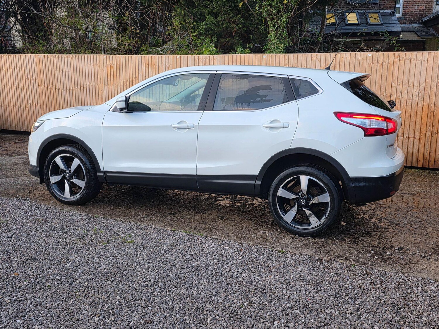 Used Nissan Qashqai 2015 for sale - 76786906: Photo 21