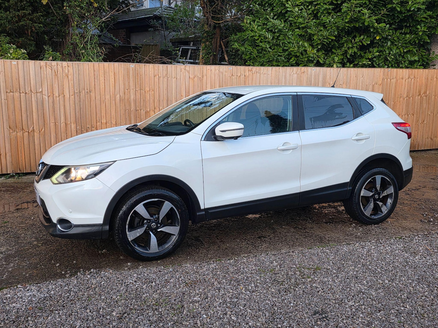 Used Nissan Qashqai 2015 for sale - 76786906: Photo 23