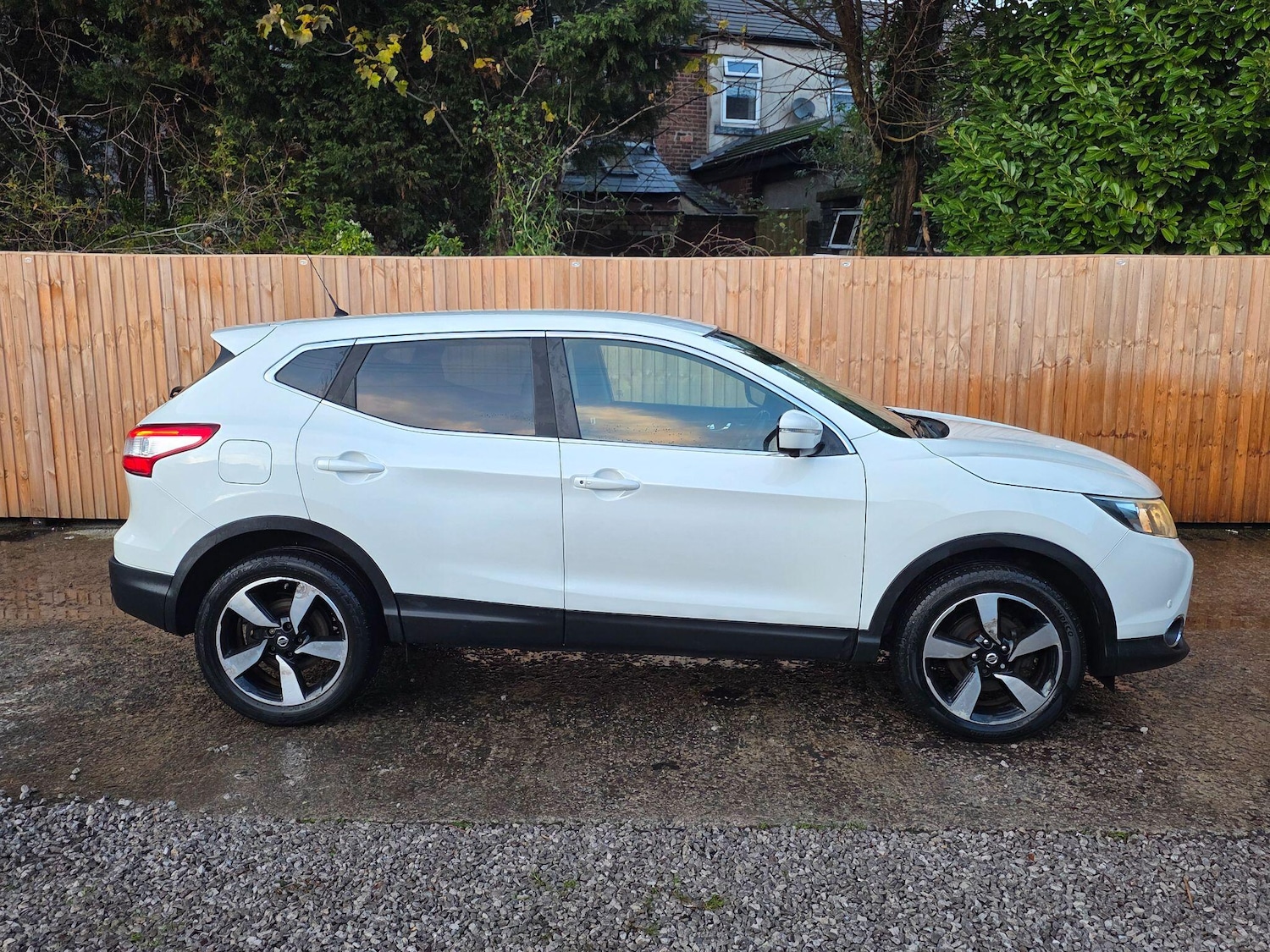 Used Nissan Qashqai 2015 for sale - 76786906: Photo 28