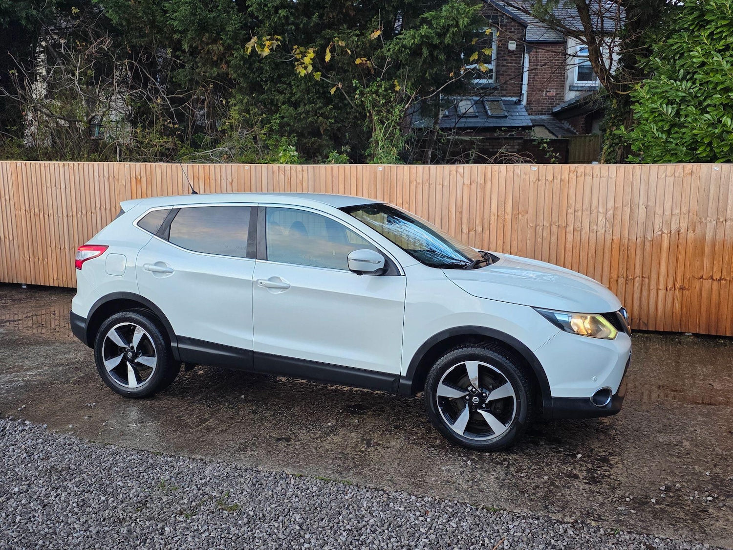 Used Nissan Qashqai 2015 for sale - 76786906: Photo 32