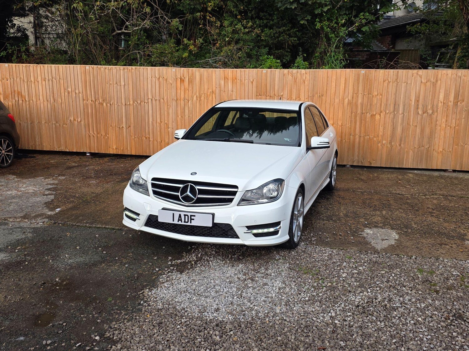 Used Mercedes-Benz C Class 2014 for sale - 76645158: Photo 13