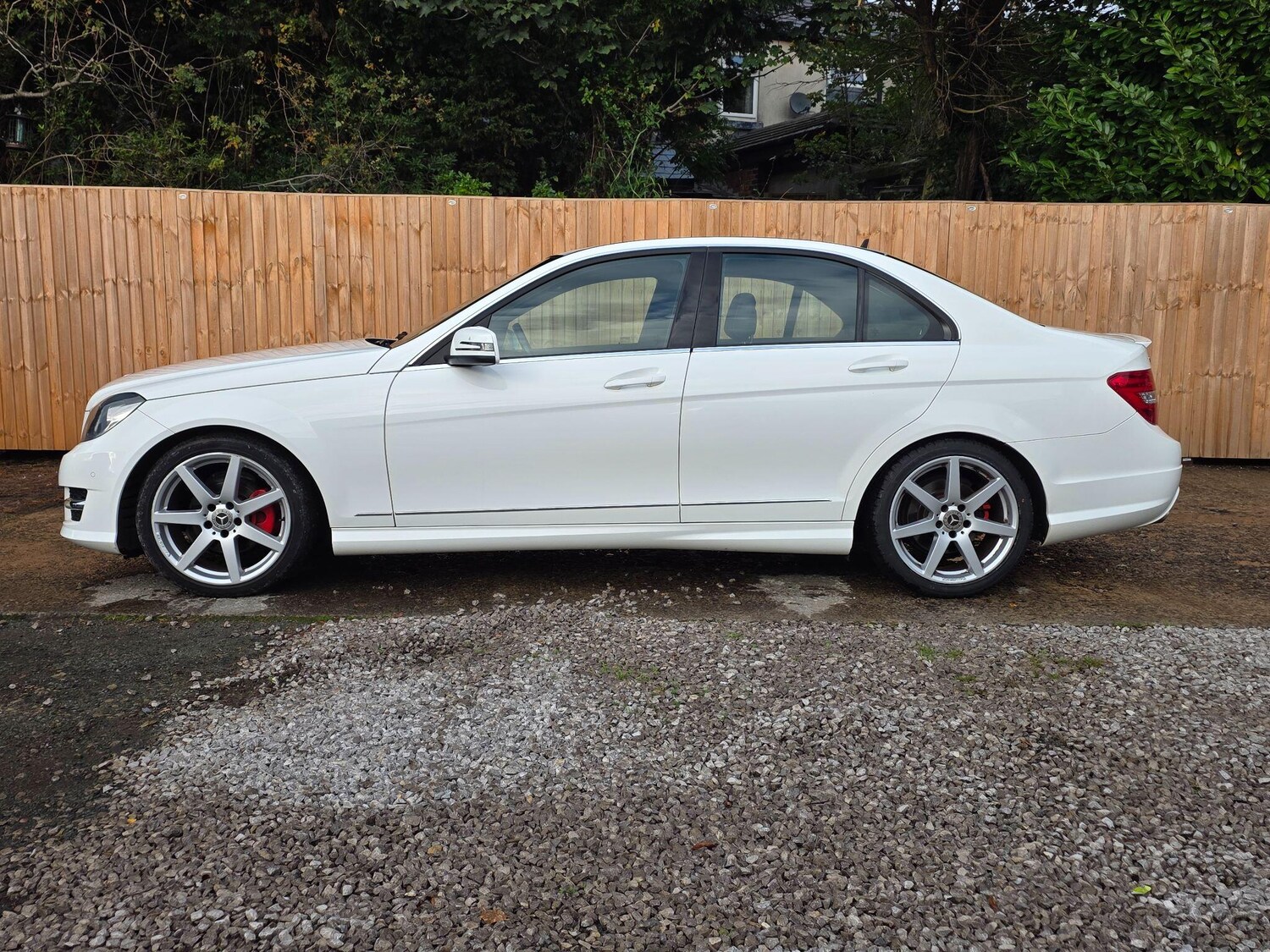 Used Mercedes-Benz C Class 2014 for sale - 76645158: Photo 26