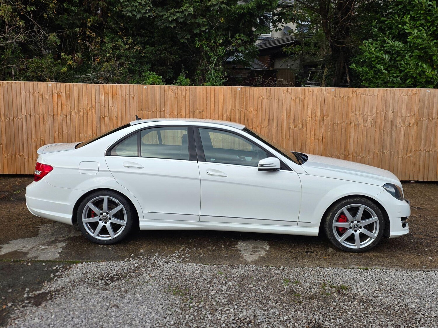 Used Mercedes-Benz C Class 2014 for sale - 76645158: Photo 30