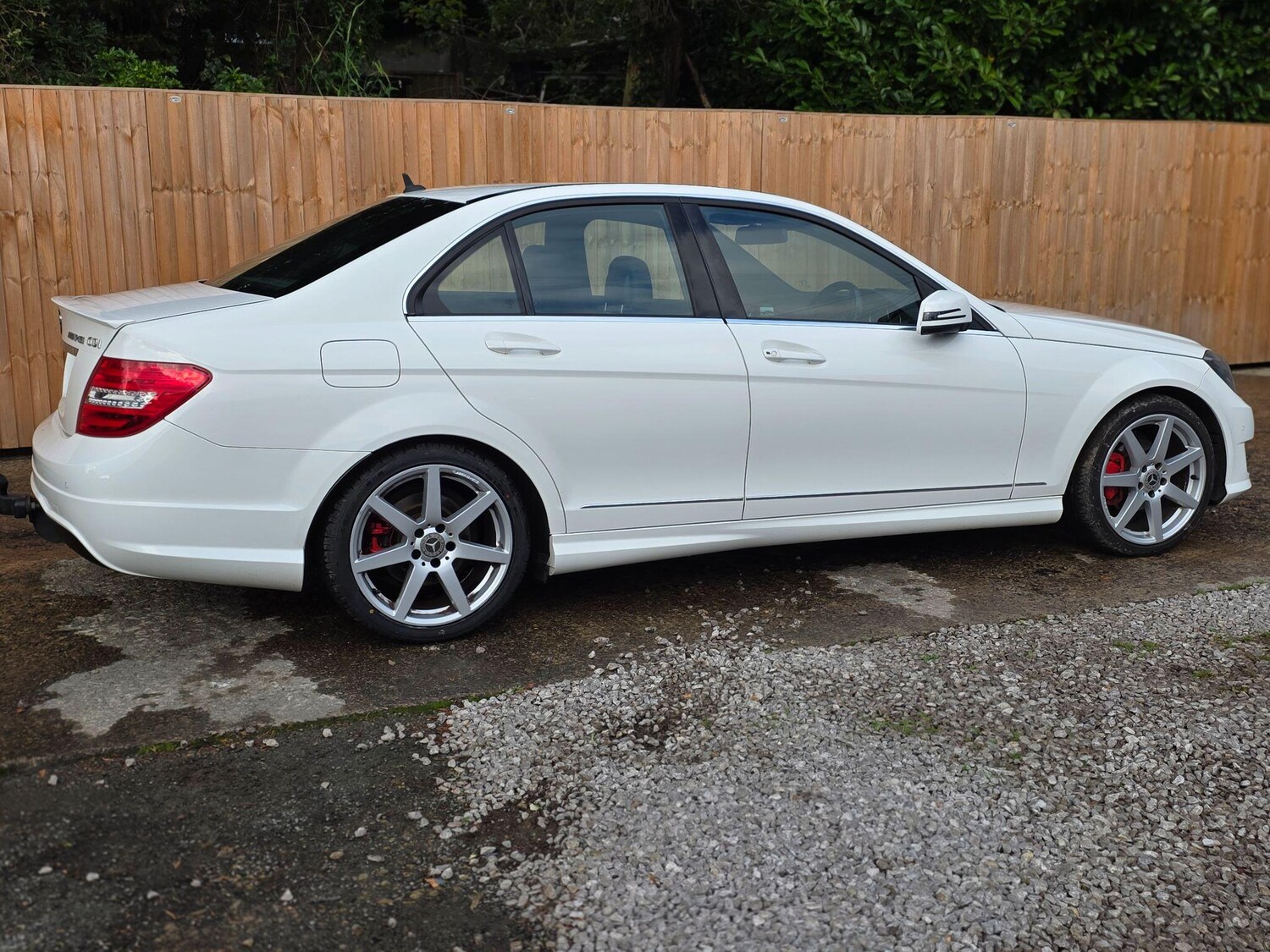 Used Mercedes-Benz C Class 2014 for sale - 76645158: Photo 34