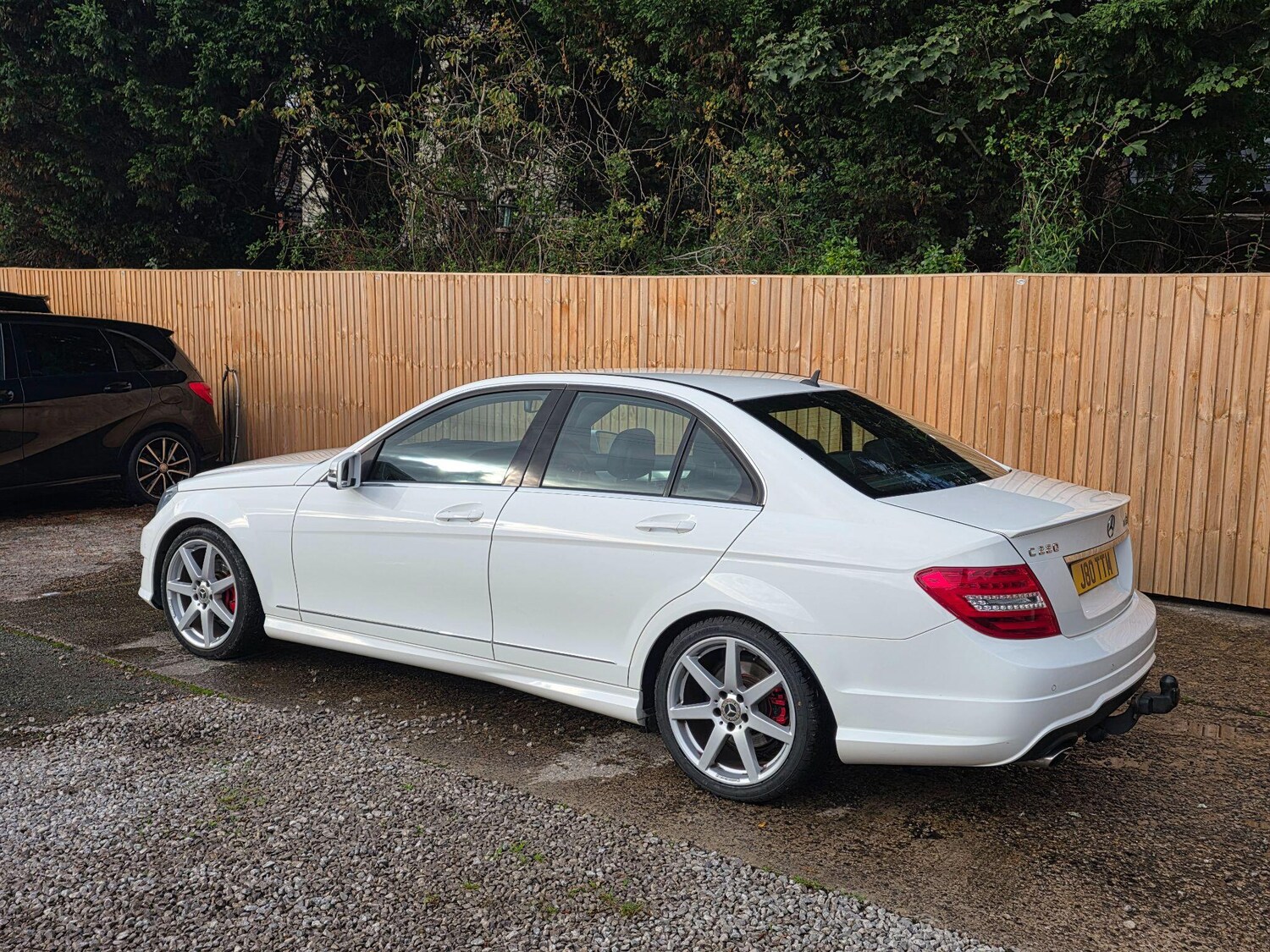 Used Mercedes-Benz C Class 2014 for sale - 76645158: Photo 4