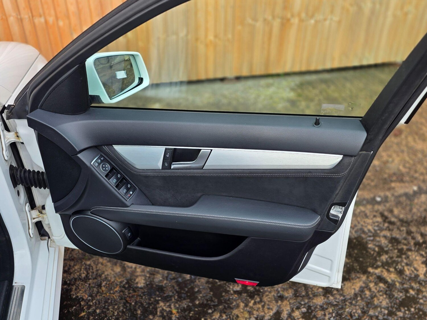 Used Mercedes-Benz C Class 2014 for sale - 76645158: Photo 49