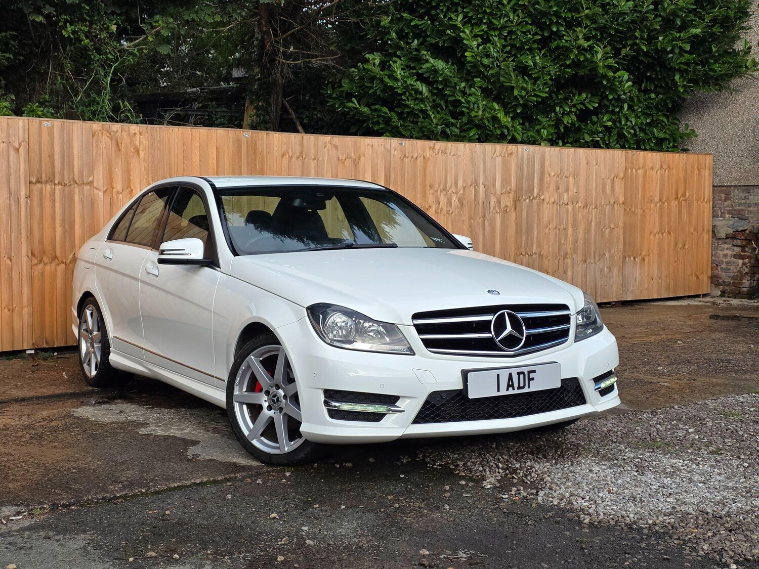 Used Mercedes-Benz C Class 2014 for sale - 76645158: Photo 6