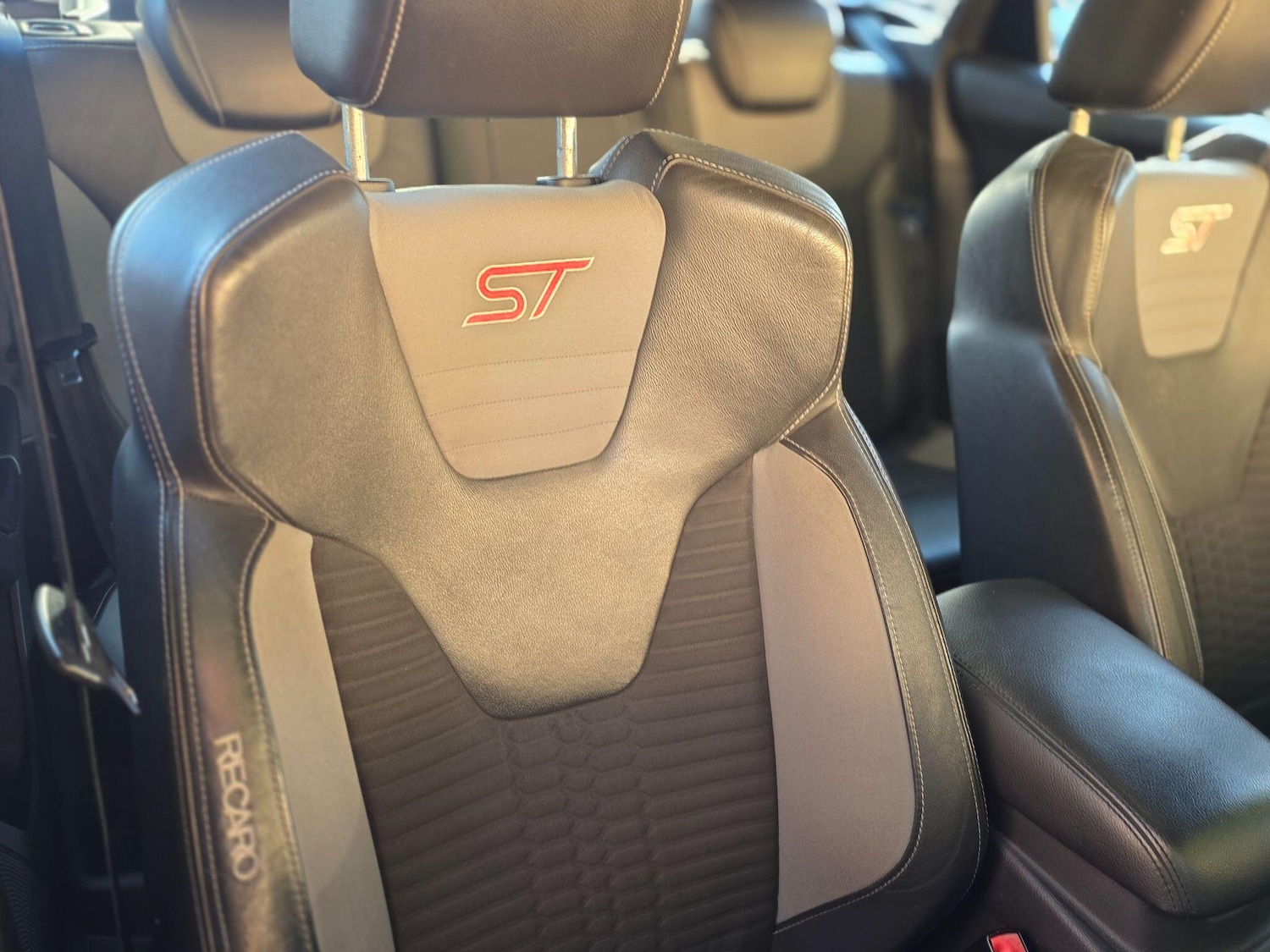 Used Ford Focus 2012 for sale - 77021037: Photo 44