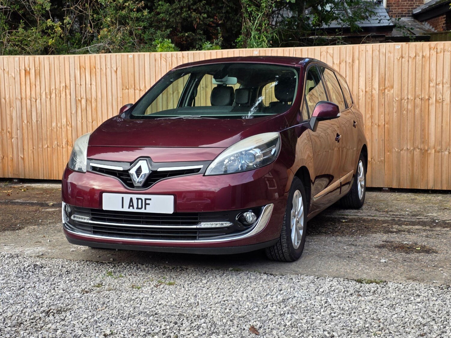 Used Renault Grand Scenic 2013 for sale - 76646164: Photo 13