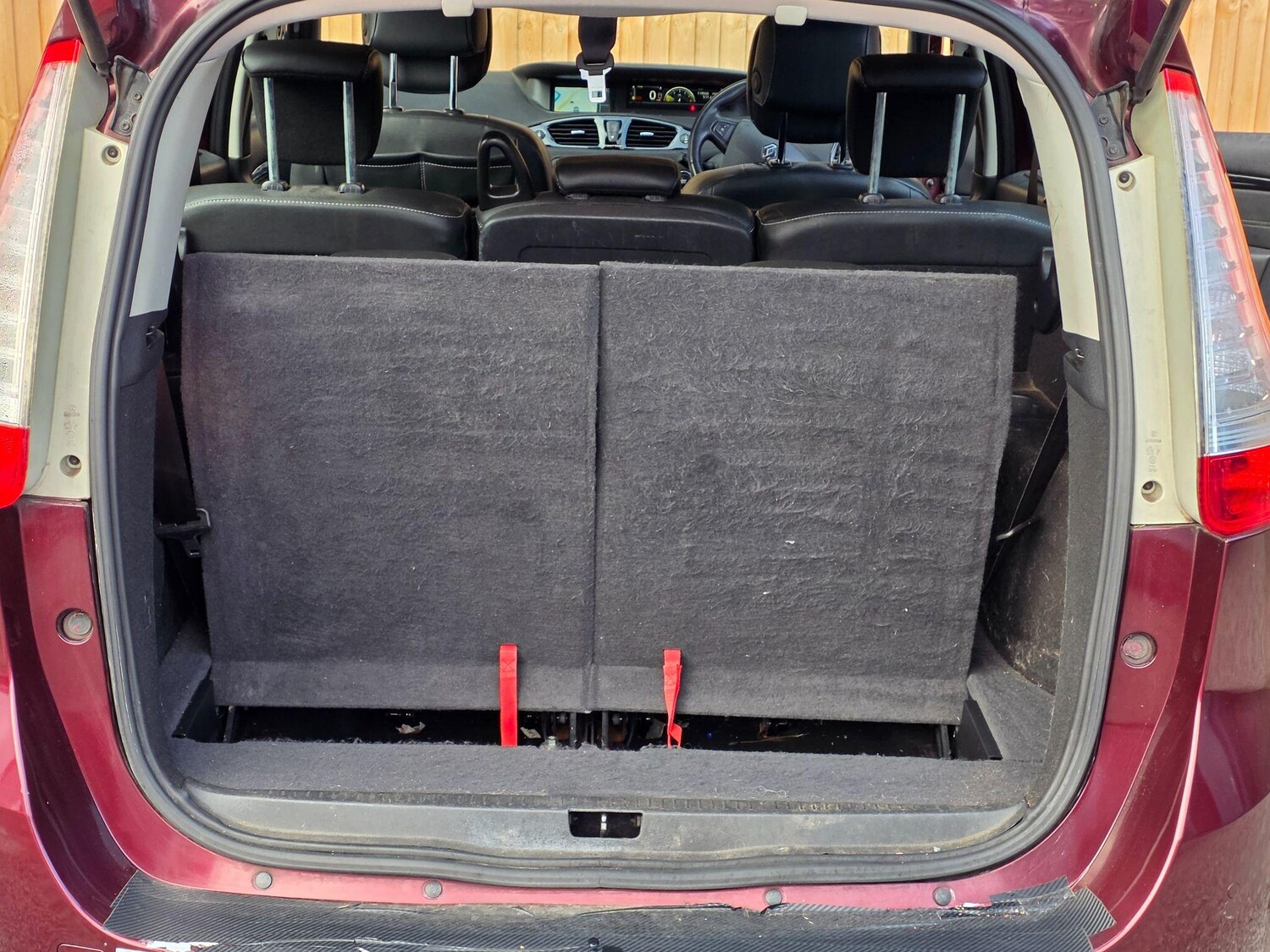 Used Renault Grand Scenic 2013 for sale - 76646164: Photo 49