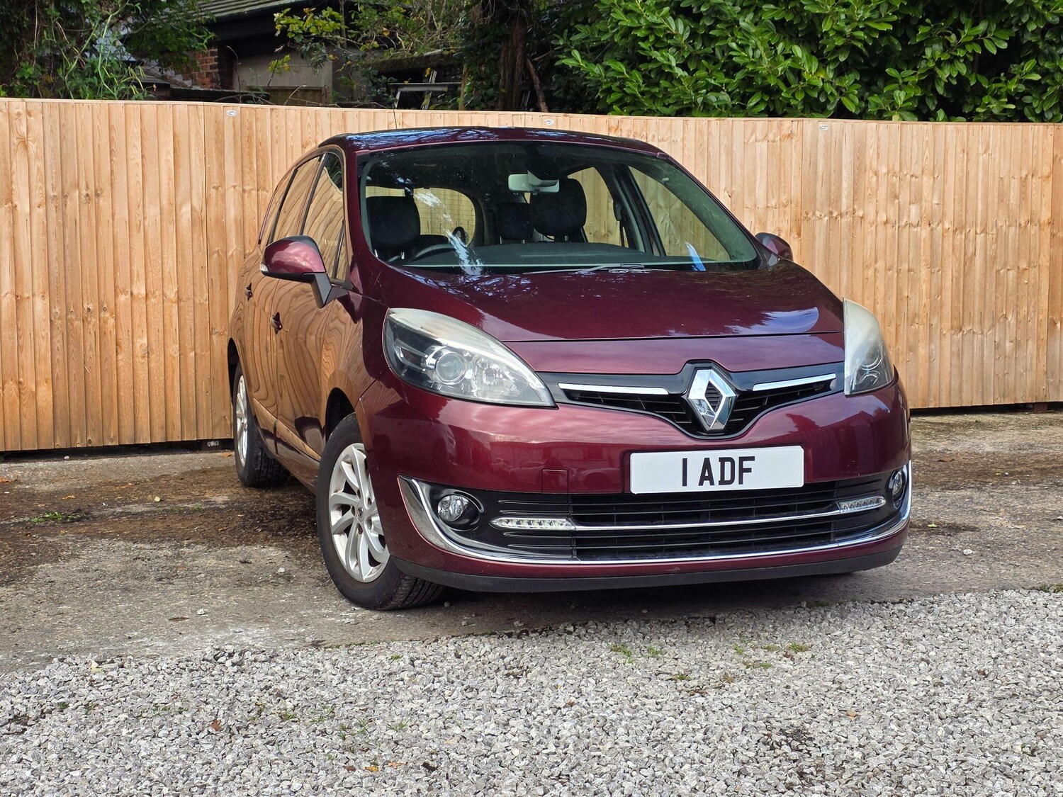 Used Renault Grand Scenic 2013 for sale - 76646164: Photo 7