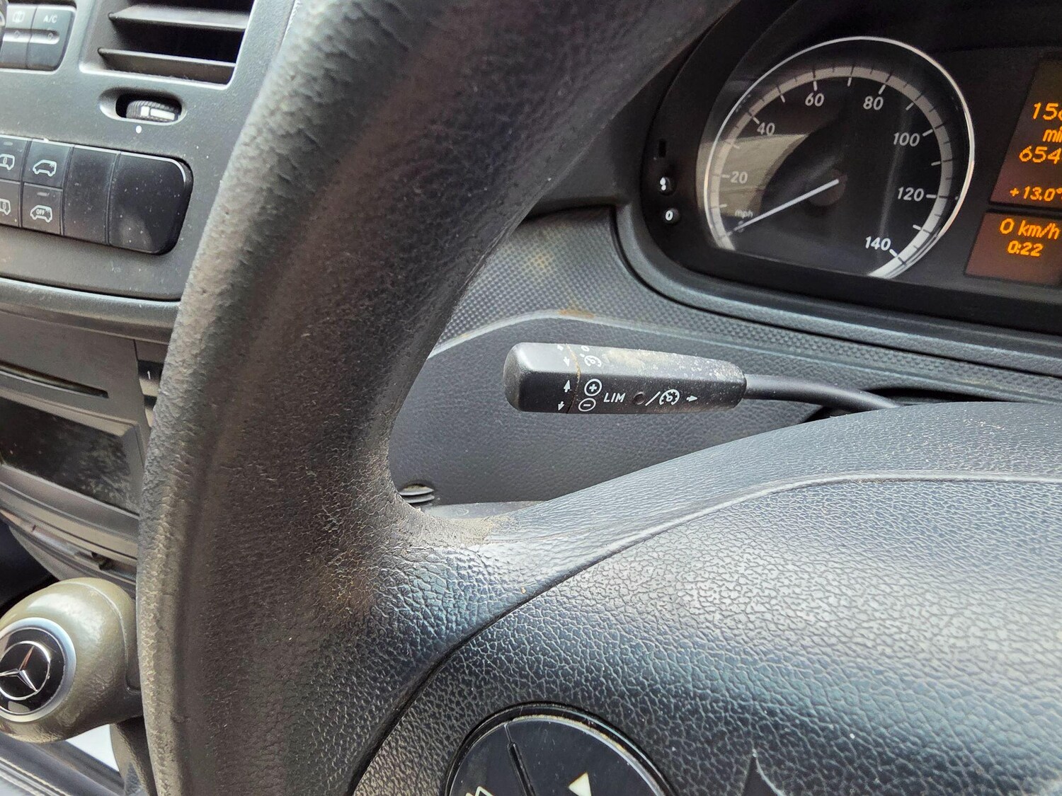 Used Mercedes-Benz Vito 2010 for sale - 76644686: Photo 27