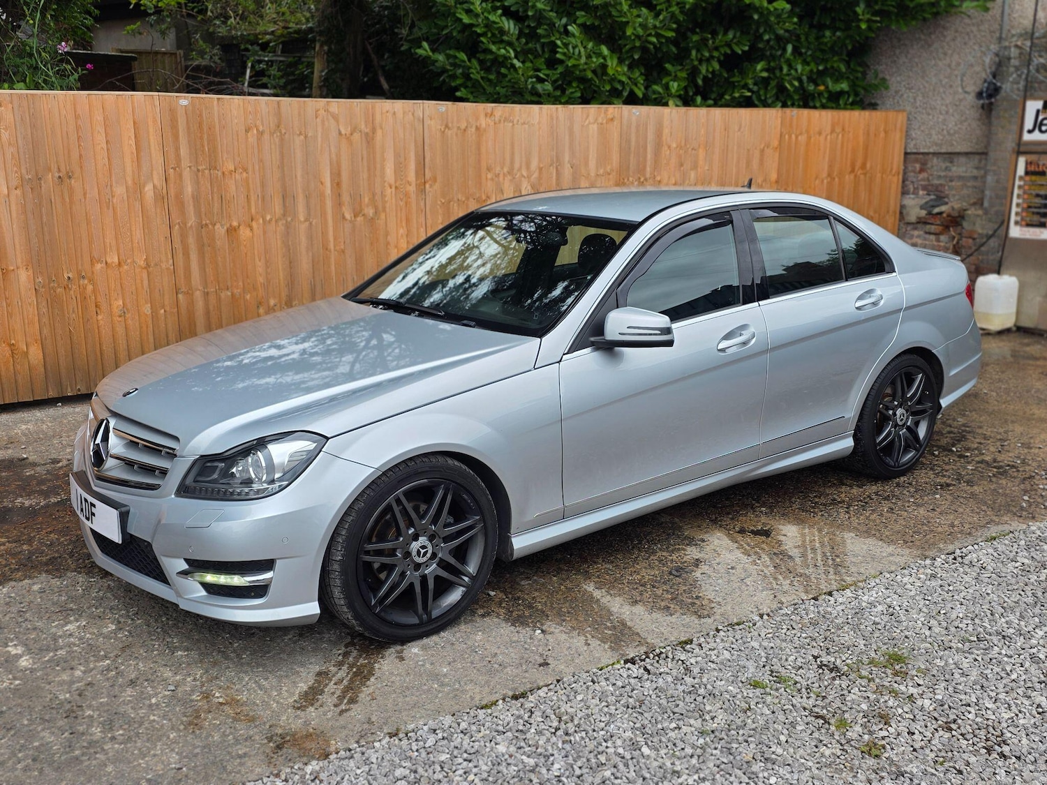 Used Mercedes-Benz C Class 2013 for sale - 76645596: Photo 23