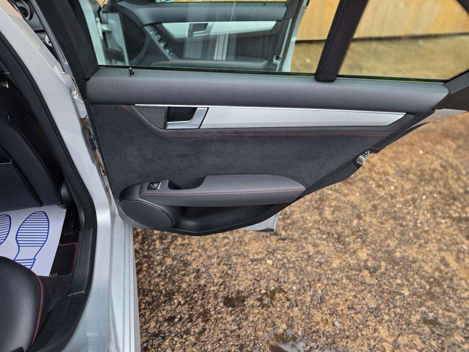 Used Mercedes-Benz C Class 2013 for sale - 76645596: Photo 47