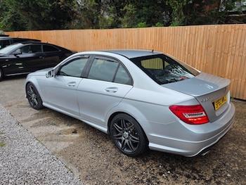 Used Mercedes-Benz C Class 2013 for sale - 76645596: Photo
