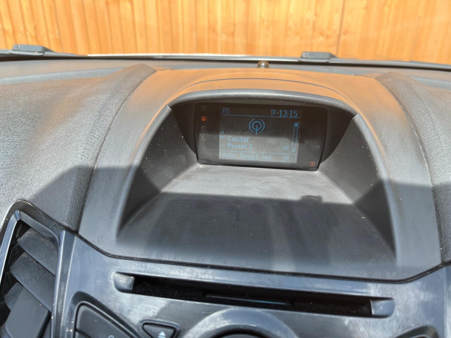 Used Ford Fiesta 2014 for sale - 76646316: Photo 16