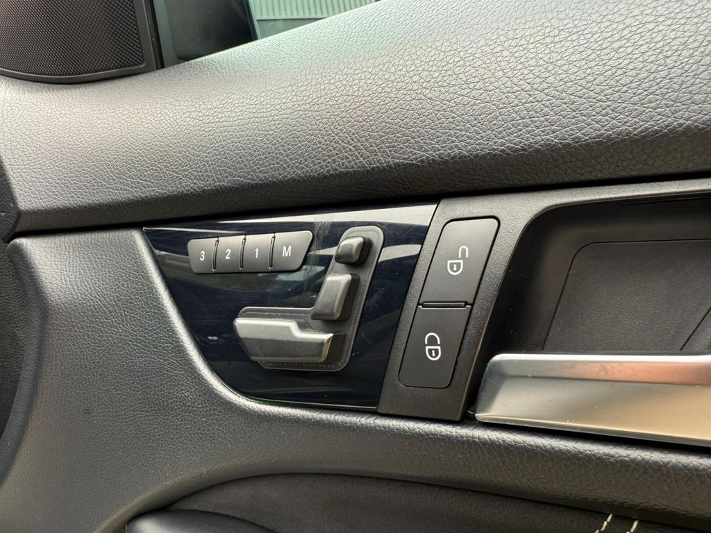 Used Mercedes-Benz C Class 2014 for sale - 76386122: Photo 27