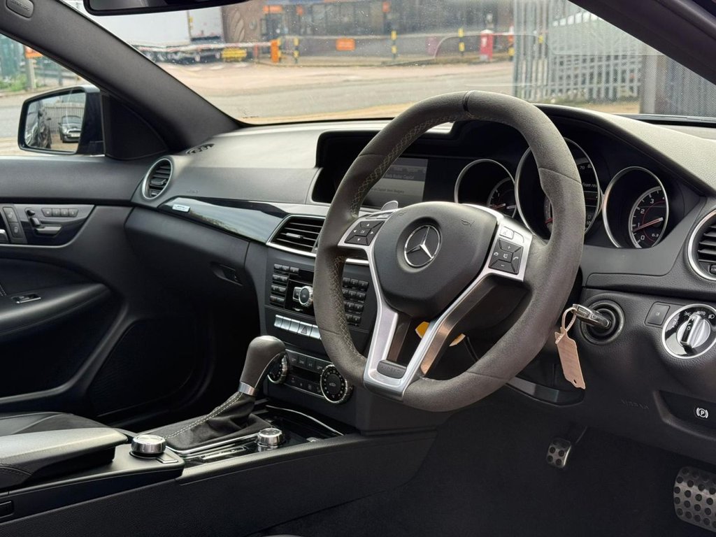 Used Mercedes-Benz C Class 2014 for sale - 76386122: Photo 39