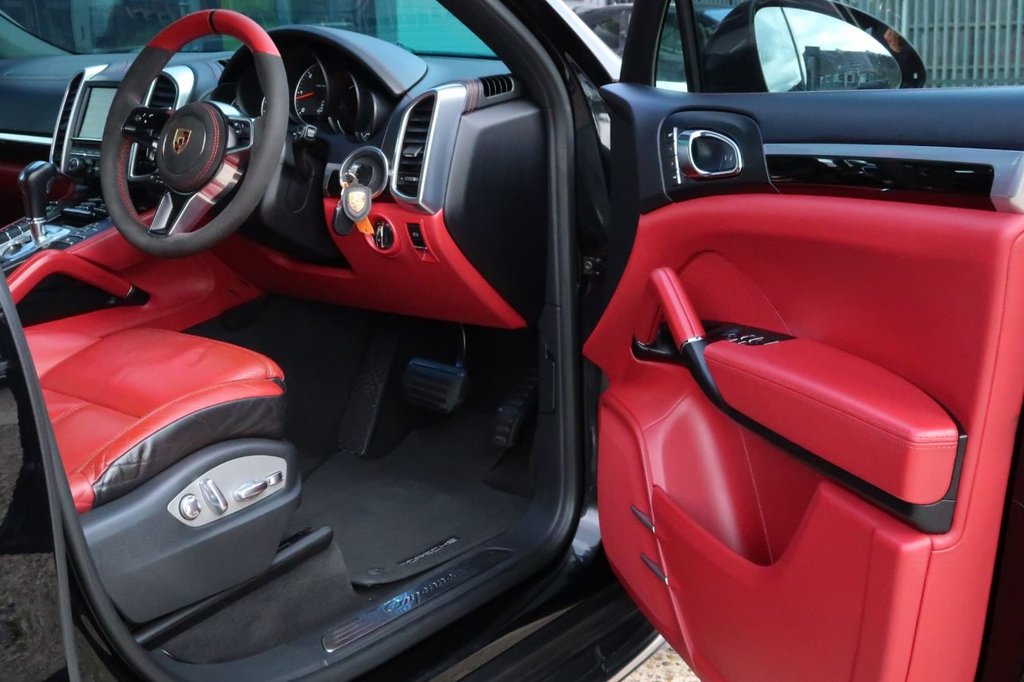 Used Porsche Cayenne 2015 for sale - 76068411: Photo 14