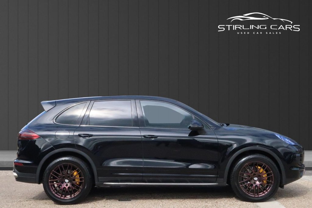Used Porsche Cayenne 2015 for sale - 76068411: Photo 4