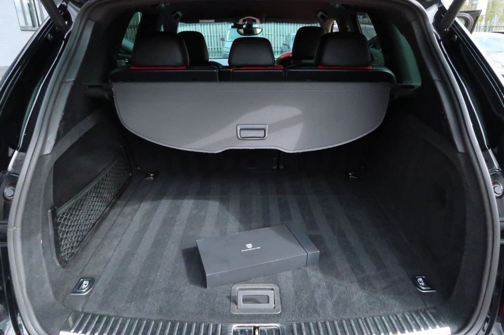 Used Porsche Cayenne 2015 for sale - 76068411: Photo 40