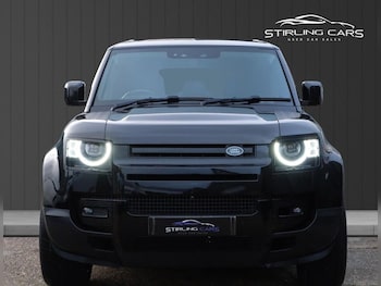 Used Land Rover Defender 2021 for sale - 77038356: Photo